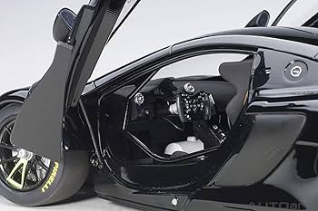 Amazon | AUTOart 1/18 マクラーレン 650S GT3 ブラック 完成品